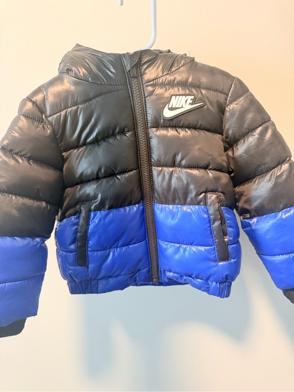 Nike Toddler Black and Blue Puffer Jacket | Size 18m